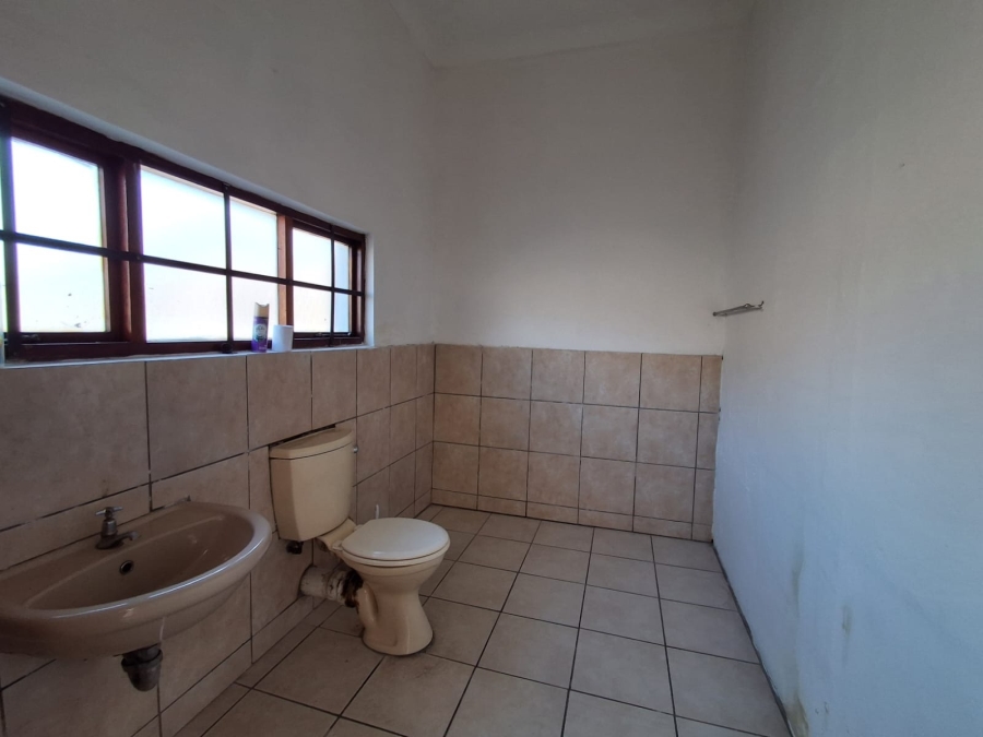 Commercial Property for Sale in Quigney Eastern Cape